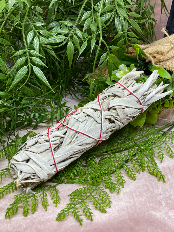 White-Sage-by-Crystal-Healing-and-Energy