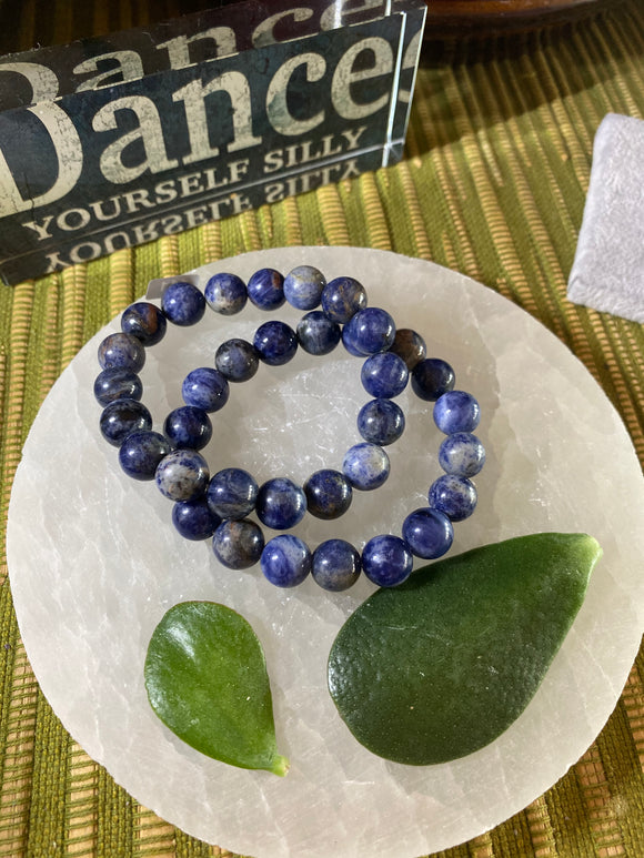 Sodalite-Bracelet-by-Crystal-Healing-and-Energy